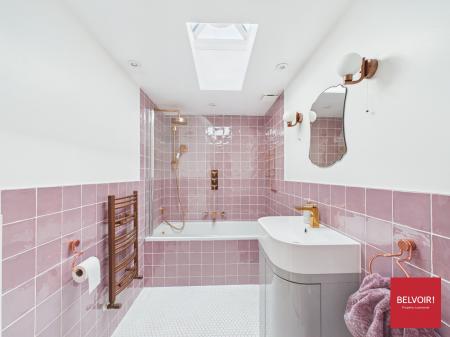 4 bedroom Detached house for sale in Boreham Road, Great Leighs, CM3