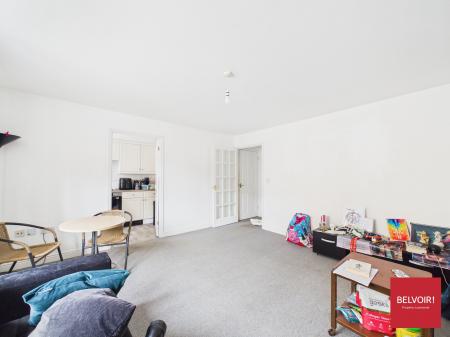 1 bedroom Flat for sale in Parkinson Drive, The Village, Chelmsford, Essex, CM1