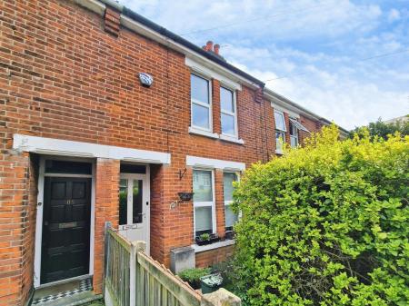 3 bedroom Terraced House to let in Bishop Road, City Centre, Chelmsford, Essex, CM1