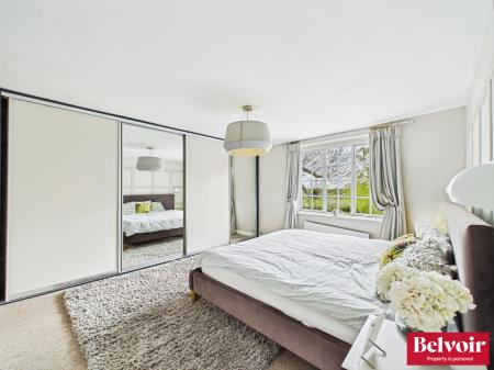 5 bedroom Detached house for sale in Main Road, Bicknacre, Chelmsford, Essex, CM3