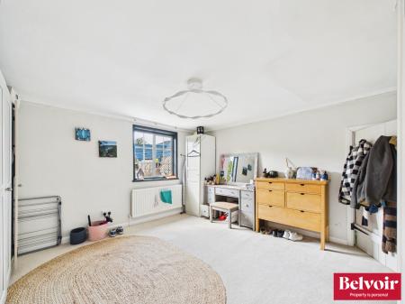 5 bedroom Detached house for sale in Main Road, Bicknacre, Chelmsford, Essex, CM3