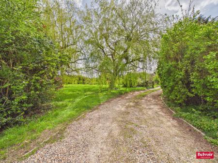 5 bedroom Detached house for sale in Main Road, Bicknacre, Chelmsford, Essex, CM3