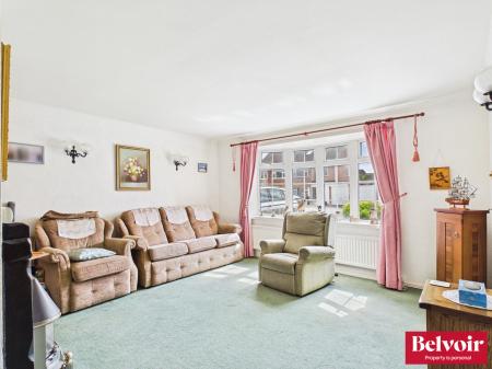 3 bedroom Semi-detached house for sale in Beeches Road, Chelmsford, CM1