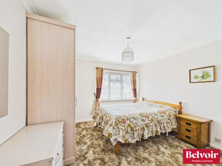 3 bedroom Semi-detached house for sale in Beeches Road, Chelmsford, CM1