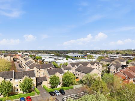 1 bedroom Flat for sale in Parkinson Drive, The Village, Chelmsford, CM1