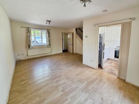 2 bedroom Semi-detached house to let in Cusak Road, Chelmer Village, Chelmsford, Essex, CM2