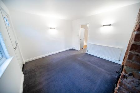 2 bedroom Terraced House to let in Townfield Street, City Centre, Chelmsford, Essex, CM1