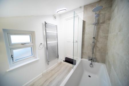 2 bedroom Terraced House to let in Townfield Street, City Centre, Chelmsford, Essex, CM1