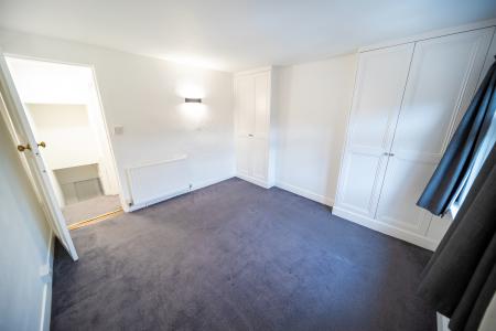 2 bedroom Terraced House to let in Townfield Street, City Centre, Chelmsford, Essex, CM1