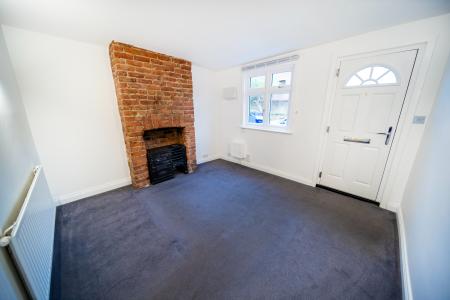 2 bedroom Terraced House to let in Townfield Street, City Centre, Chelmsford, Essex, CM1