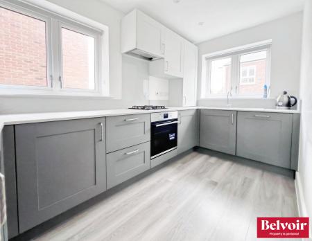 2 bedroom Semi-detached house to let in Baker Road, Beaulieu Park, Chelmsford, Essex, CM1
