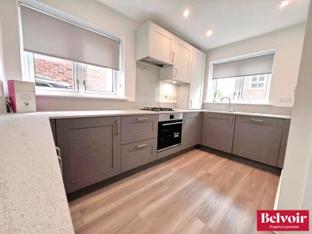 2 bedroom Semi-detached house to let in Baker Road, Beaulieu Park, Chelmsford, Essex, CM1
