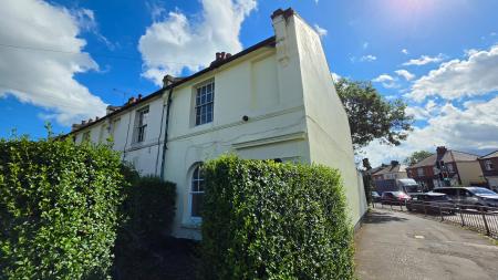 Baddow Road, Essex, Chelmsford, CM2