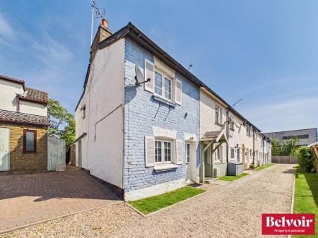 Clobbs Yard, Essex, Broomfield, CM1