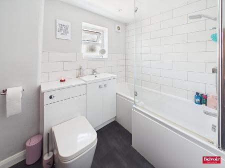 2 bedroom Terraced House to let in Clobbs Yard, Essex, Broomfield, CM1