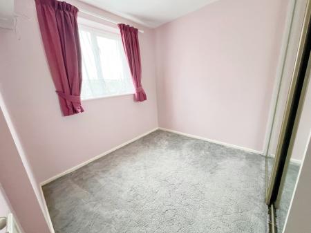 4 bedroom Semi-detached house to let in Berwick Avenue, Broomfield, Chelmsford, Essex, CM1
