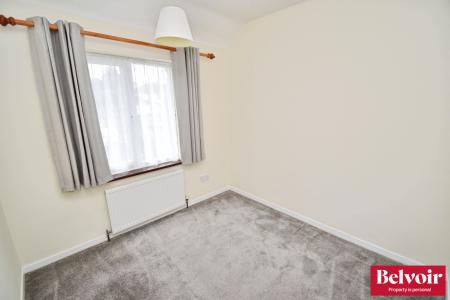 3 bedroom Semi-detached house to let in Avon Road, Chelmsford, Essex, CM1