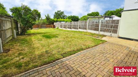 3 bedroom Semi-detached house to let in Avon Road, Chelmsford, Essex, CM1