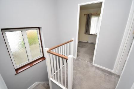 3 bedroom Semi-detached house to let in Avon Road, Chelmsford, Essex, CM1