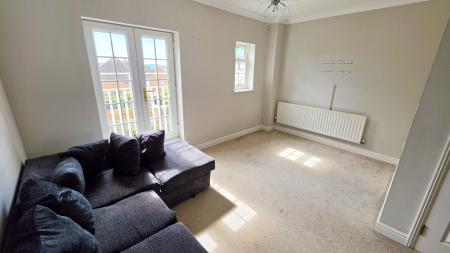 2 bedroom Duplex to let in Burnell Gate, Beaulieu Park, Chelmsford, Essex, CM1