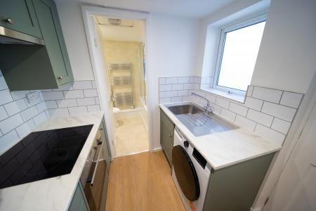 2 bedroom Terraced House to let in Roman Road, Old Moulsham, Chelmsford, Essex, CM2