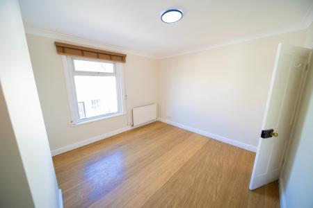 2 bedroom Terraced House to let in Roman Road, Old Moulsham, Chelmsford, Essex, CM2