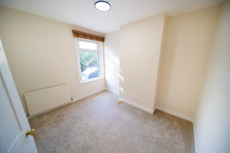 2 bedroom Terraced House to let in Roman Road, Old Moulsham, Chelmsford, Essex, CM2