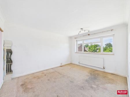 3 bedroom Terraced House for sale in Meadgate Avenue, Great Baddow, Chelmsford, Essex, CM2