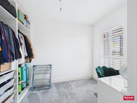 2 bedroom Flat for sale in Baddow Road, Chelmsford, Essex, CM2