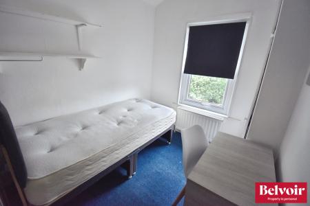 4 bedroom Terraced House to let in Bishop Road, City Centre, Chelmsford, Essex, CM1