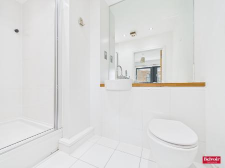 2 bedroom Flat for sale in Bond Street, City Centre, Chelmsford, Essex, CM1