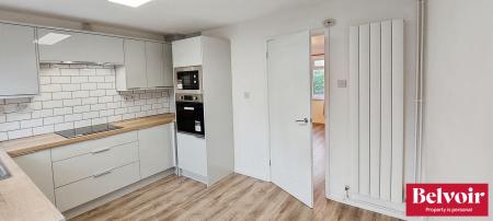 2 bedroom Semi-detached house to let in Bouchers Mead, Springfield, Chelmsford, Essex, CM1