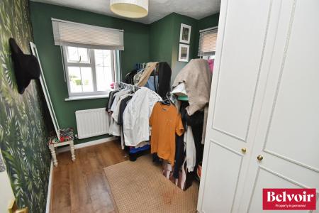 3 bedroom Semi-detached house to let in Samuel Manor, Chelmer Village, Chelmsford, Essex, CM2