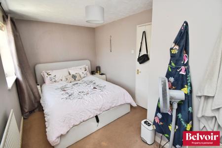 3 bedroom Semi-detached house to let in Samuel Manor, Chelmer Village, Chelmsford, Essex, CM2