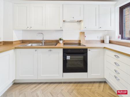 2 bedroom End of terrace house for sale in Beadle Way, Great Leighs, Chelmsford, Essex, CM3