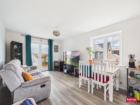 2 bedroom Flat for sale in Cloughton Avenue, Braintree, Essex, CM7