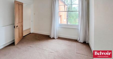 3 bedroom Terraced House to let in South Primrose Hill, City Centre, Chelmsford, Essex, CM1
