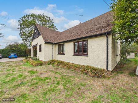 5 bedroom Detached house for sale in Main Road, Danbury, Essex, CM3