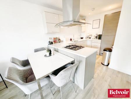 2 bedroom Flat to let in Watson Heights, City Centre, Chelmsford, Essex, CM1