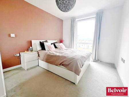 2 bedroom Flat to let in Watson Heights, City Centre, Chelmsford, Essex, CM1
