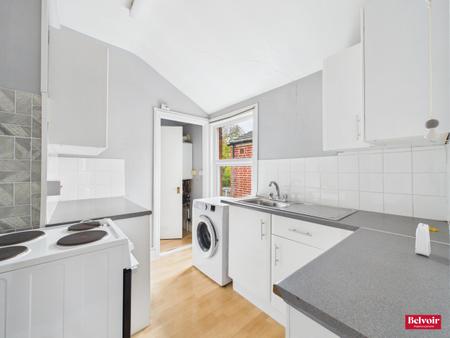 2 bedroom Terraced House for sale in Navigation Road, Chelmsford, Essex, CM2