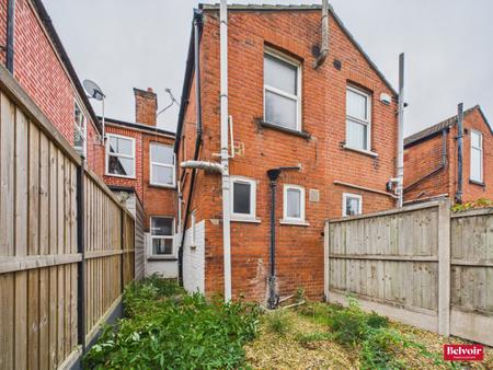 2 bedroom Terraced House for sale in Navigation Road, Chelmsford, Essex, CM2