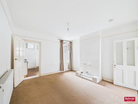 2 bedroom Terraced House for sale in Navigation Road, Chelmsford, Essex, CM2