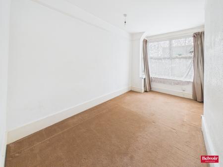 2 bedroom Terraced House for sale in Navigation Road, Chelmsford, Essex, CM2