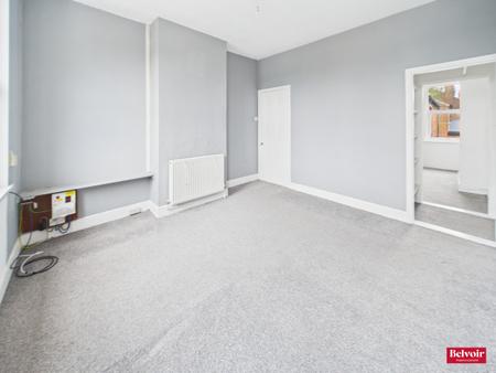 2 bedroom Terraced House for sale in Navigation Road, Chelmsford, Essex, CM2