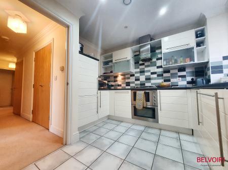 2 bedroom Apartment for sale in 41 Brookbank Close, Cheltenham, GL50