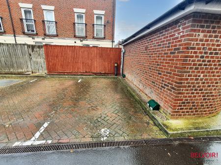 2 bedroom Apartment for sale in 41 Brookbank Close, Cheltenham, GL50