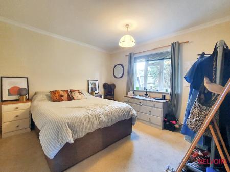 3 bedroom Detached bungalow for sale in Blacksmith Lane, Prestbury, Cheltenham, GL52