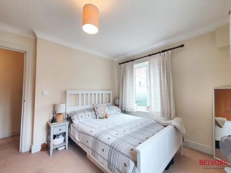 2 bedroom Apartment for sale in Brookbank Close, Cheltenham, GL50