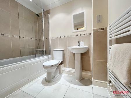 2 bedroom Apartment for sale in Brookbank Close, Cheltenham, GL50